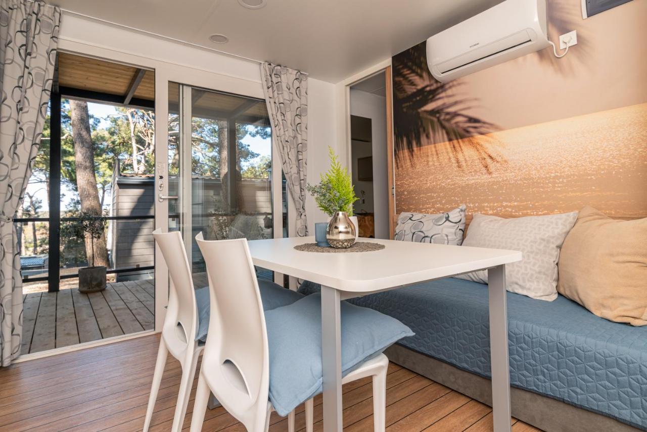 Mobile Homes AZZURRO Rovinj Extérieur photo